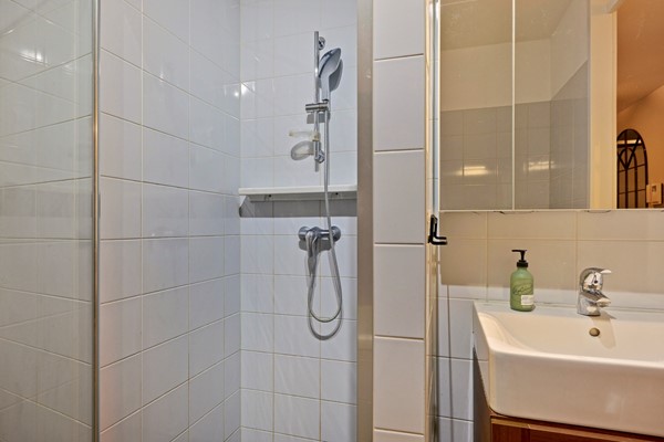 Medium property photo - Jacob van Arteveldestraat 4C, 1061 CK Amsterdam